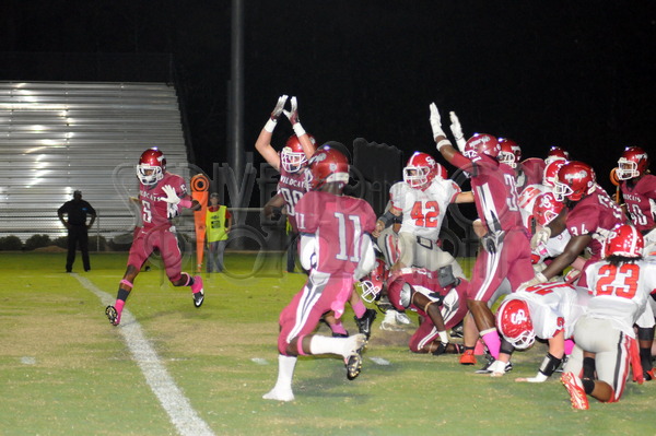 10-10 LHS vs. SPHS 033.JPG - SCRIVENER 300s #1